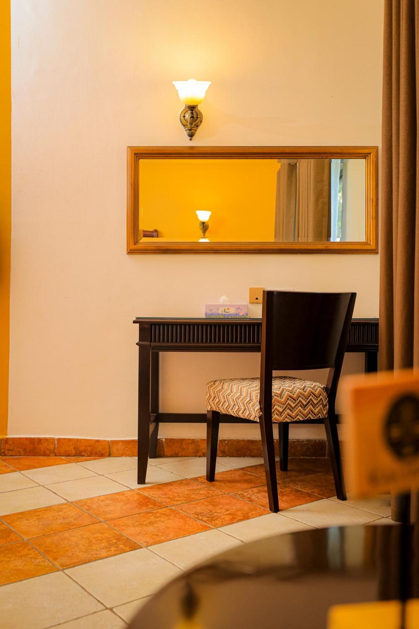 Colosseum Boutique Hotel & Spa Dar es Salaam Bilik gambar